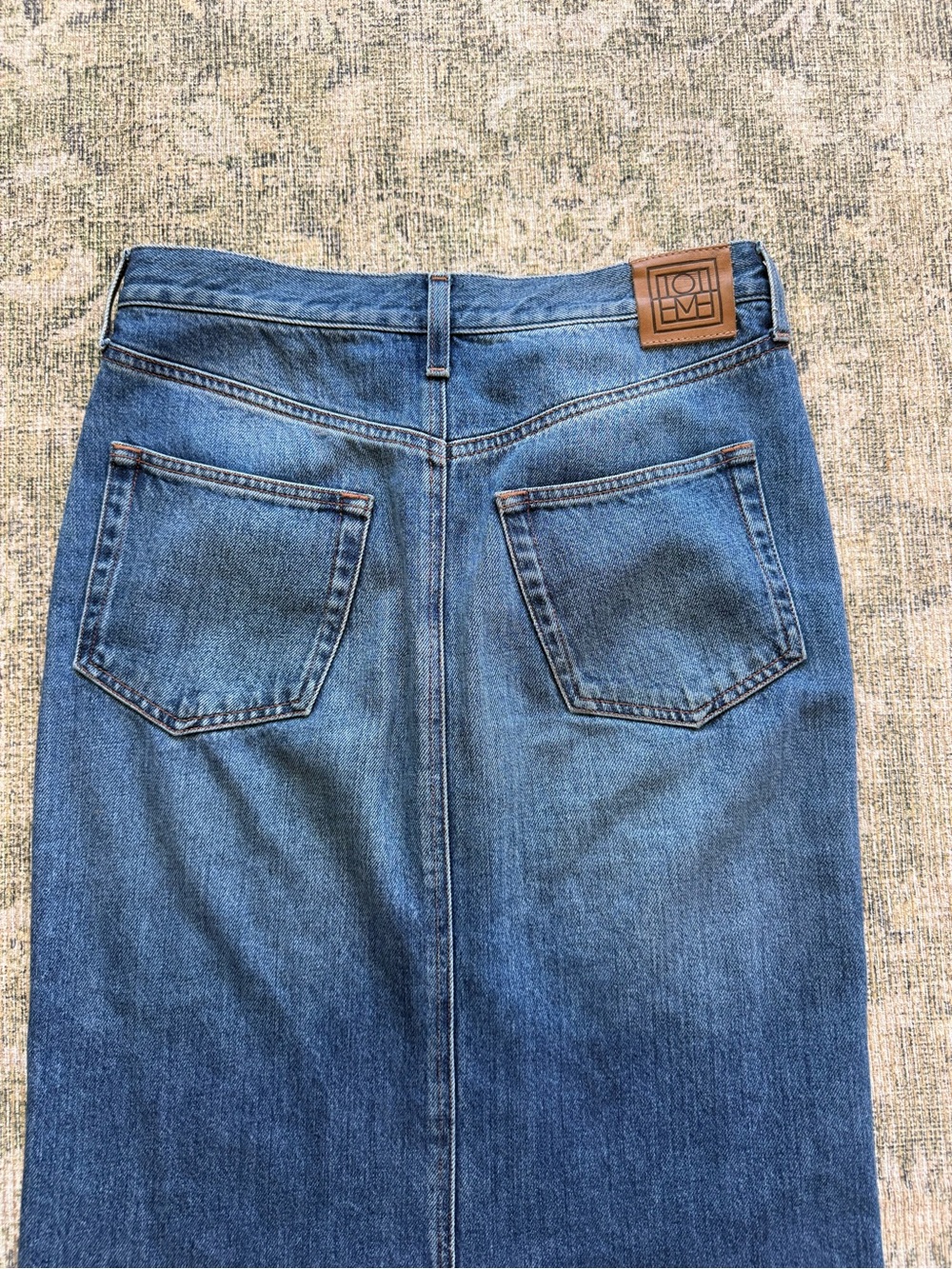 Toteme Blue Denim Bitti Skirt Midi Fitted Jean Skirt Fall Luxury Size Small - Picture 7 of 9